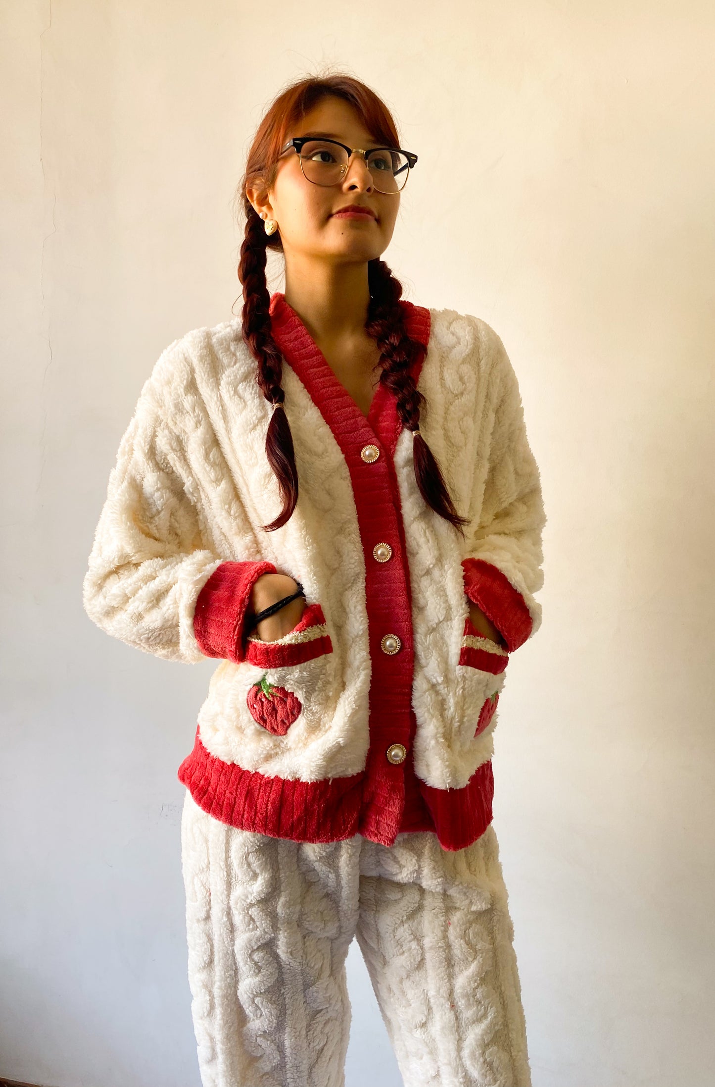 Pijama abrigador bordado